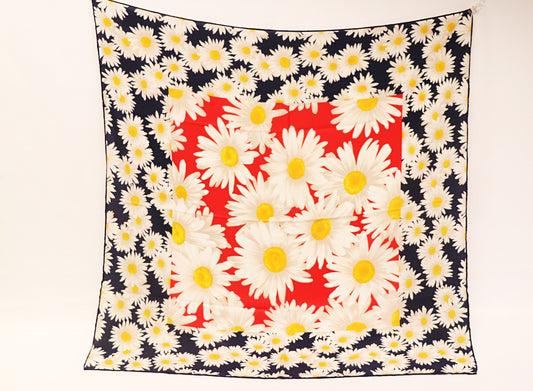Silk scarf daisies