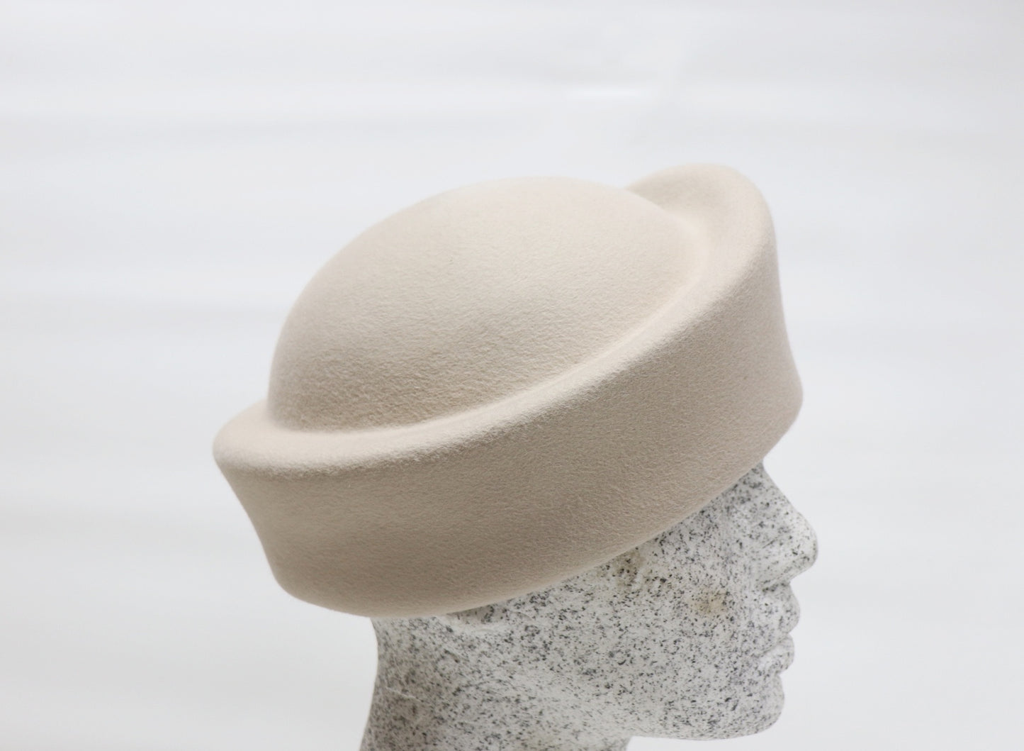 Natascha - Filzkappe - Hutmanufaktur Hanni-Modelle