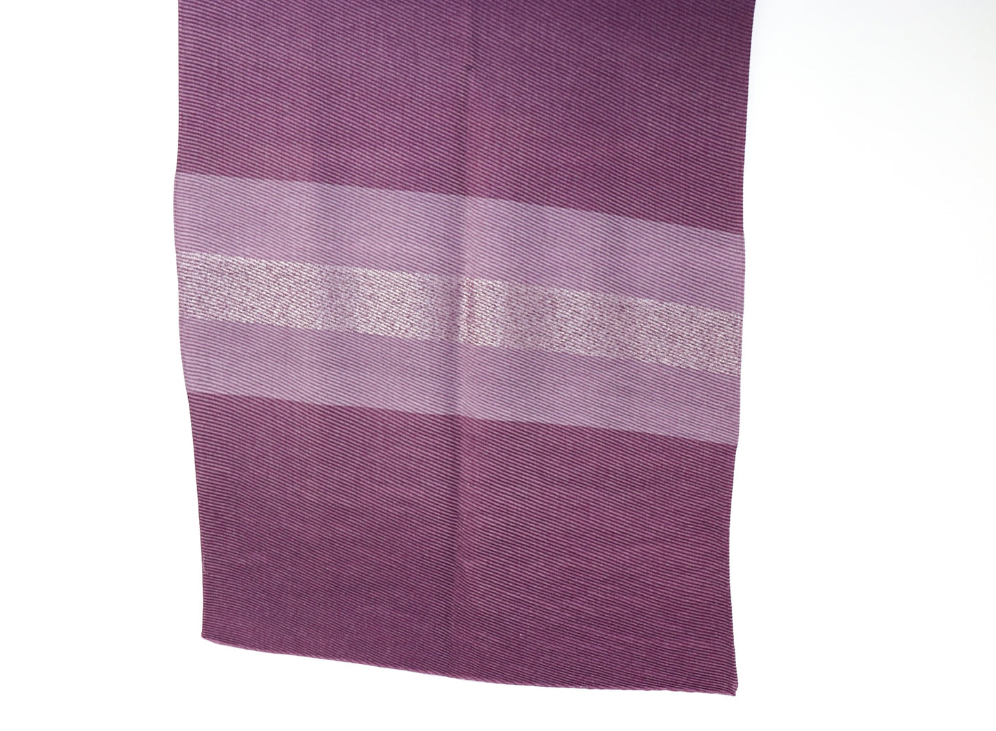 Pleated scarf with lurex