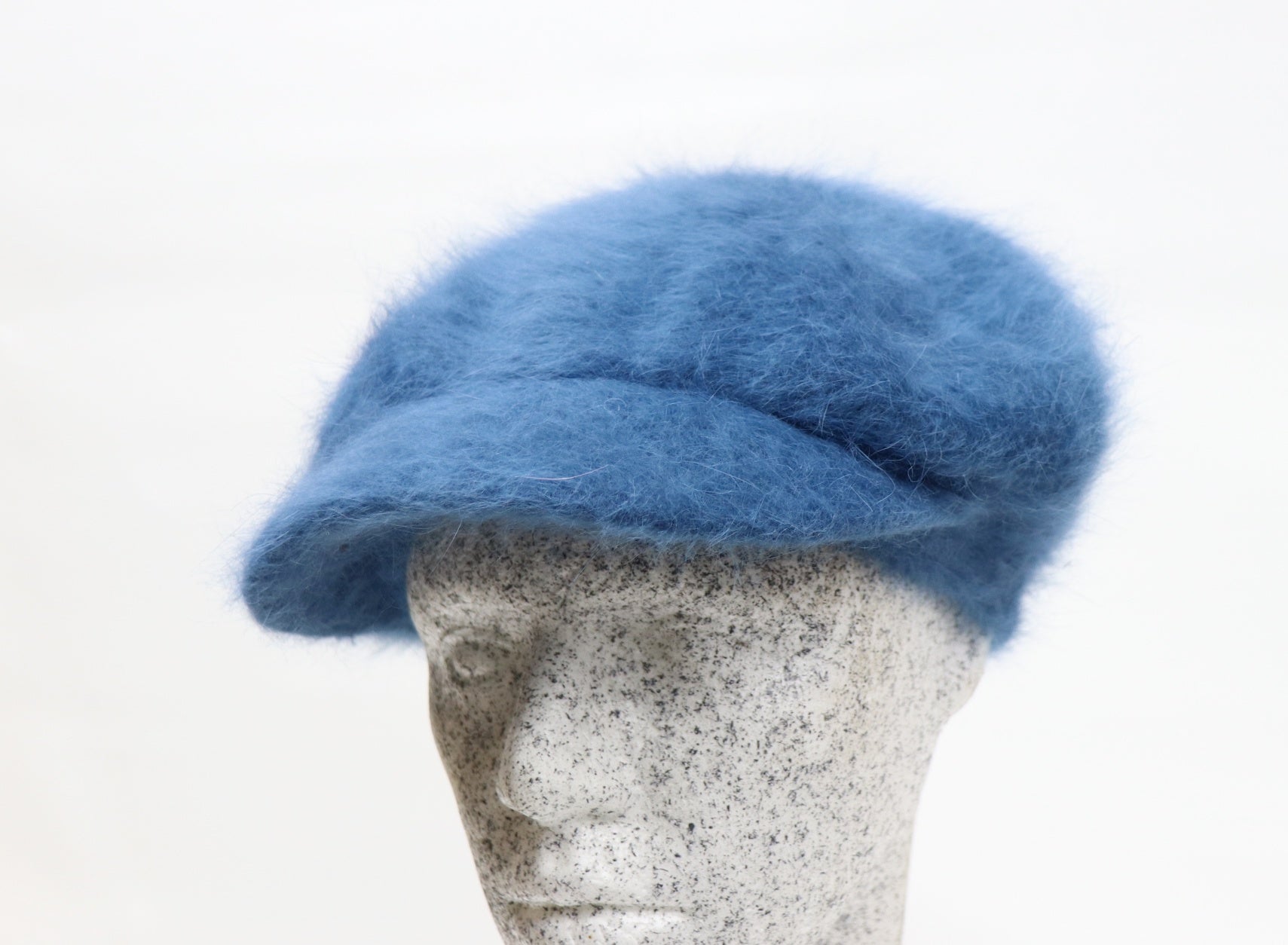 Schildmütze Angora - Hutmanufaktur Hanni-Modelle