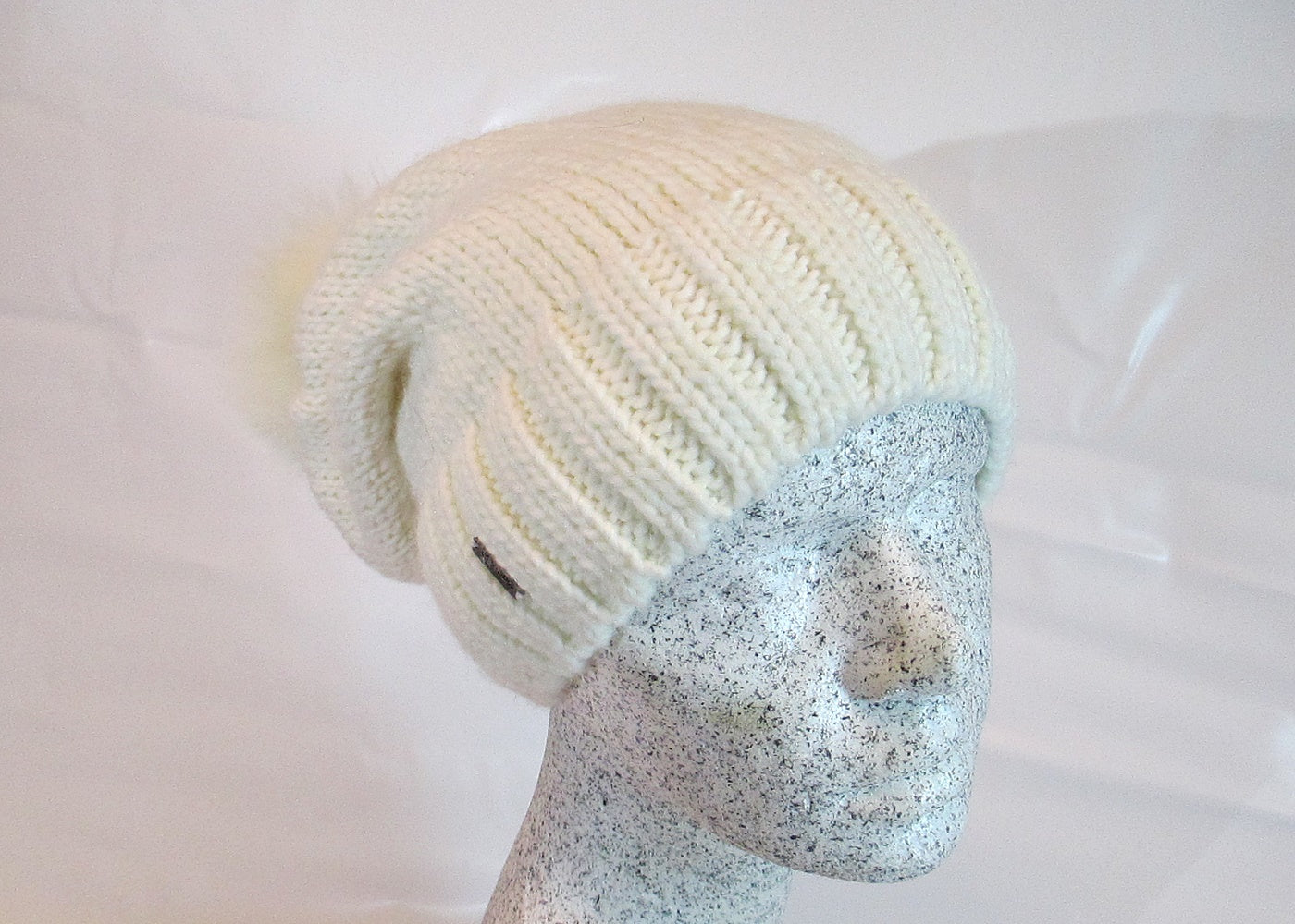 Alpaca - wool - slouch with fox bobble