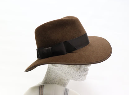 Herrenhut - braun Velours