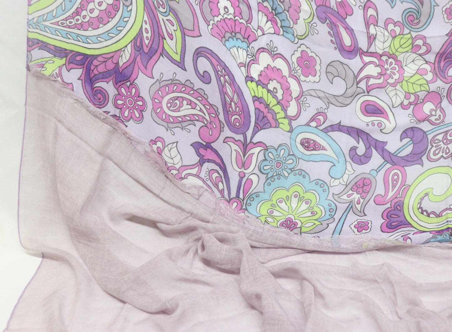 großes - feines Tuch