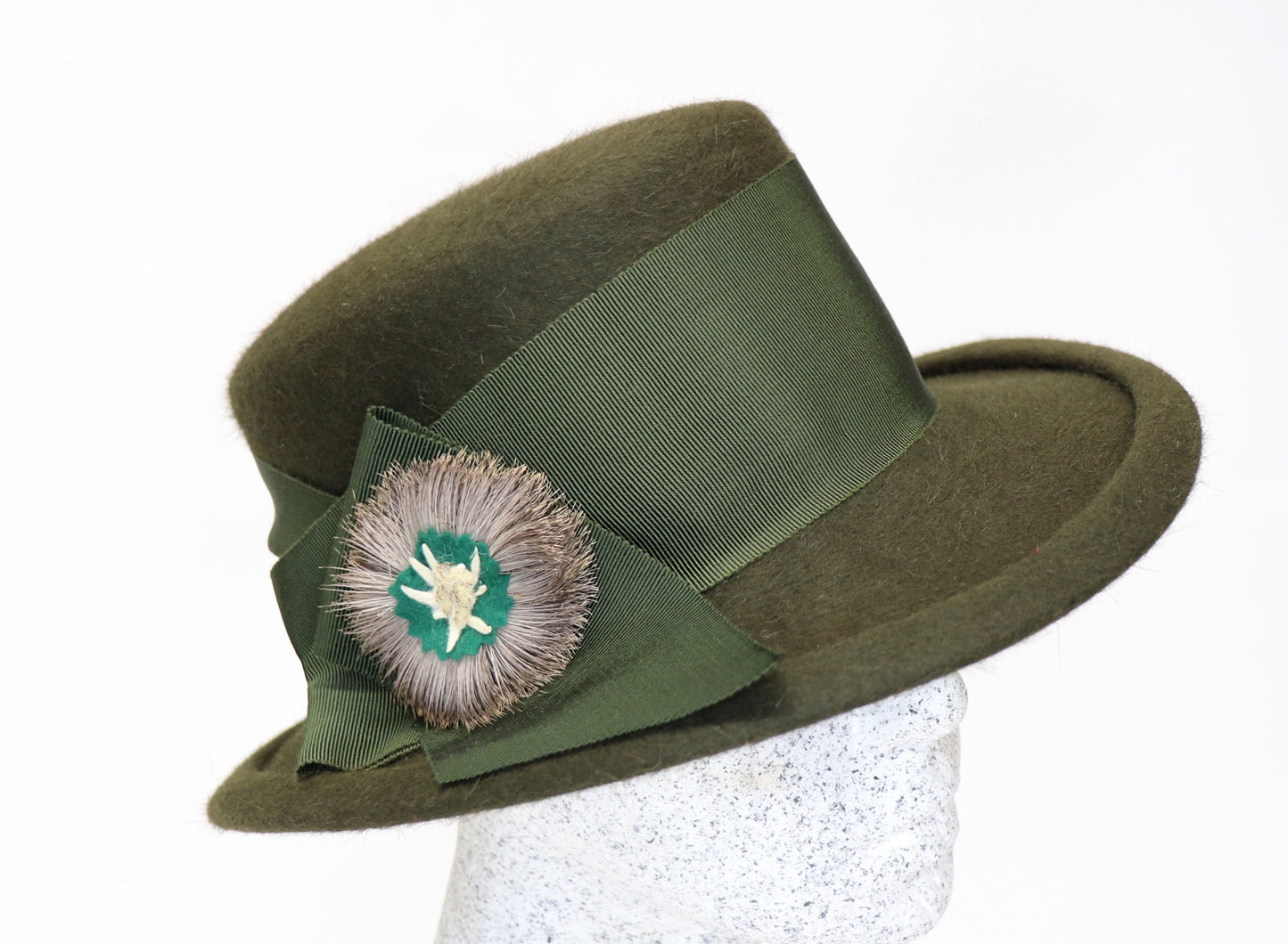 Trachtenhut oliv Stichelhaar