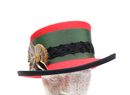 rot Trachtenzylinder