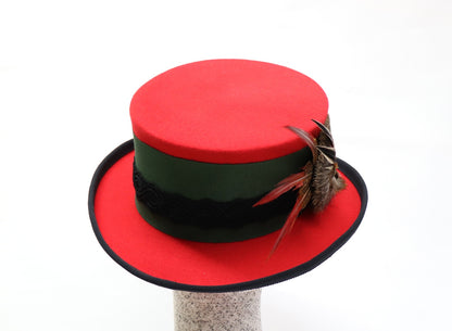 rot Trachtenzylinder