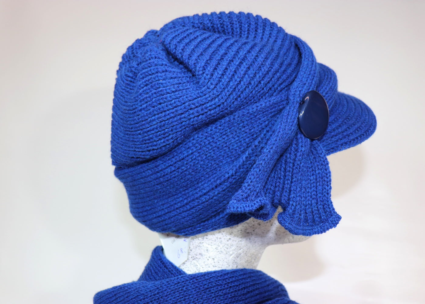 Knitted cap set