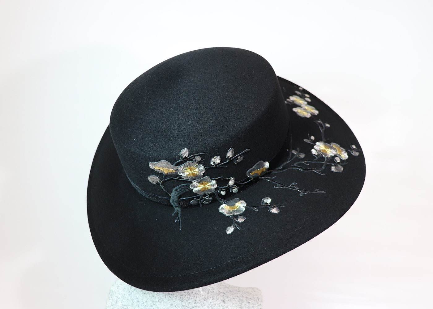 Felt hat black silver flowers