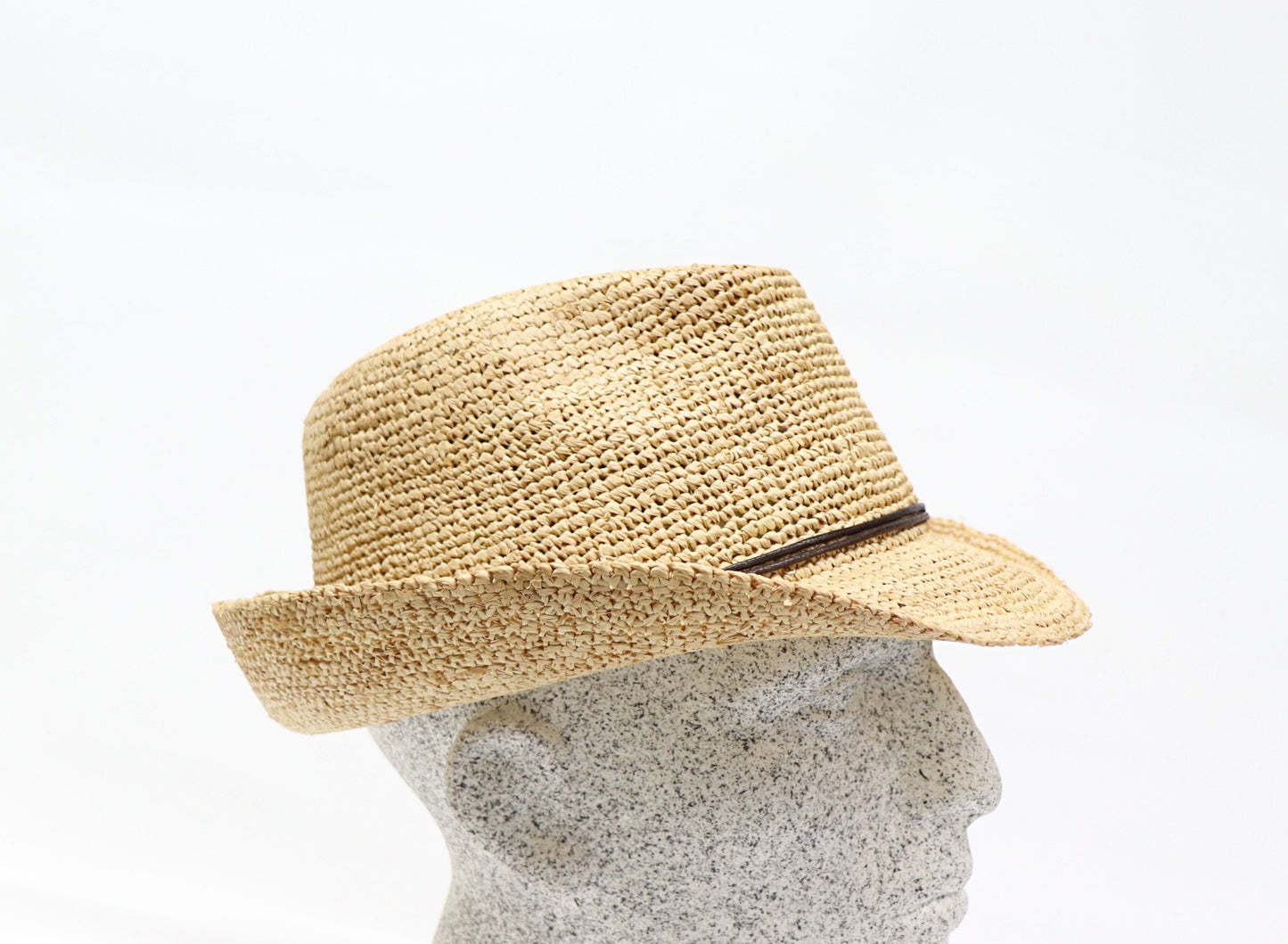 Men's straw hat - trilby